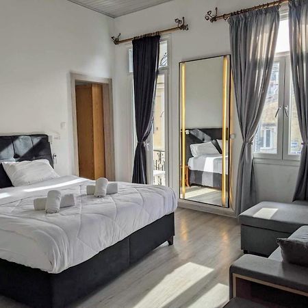 Travelers Luxury Suites, Studios & Apartments Corfu  Exteriör bild