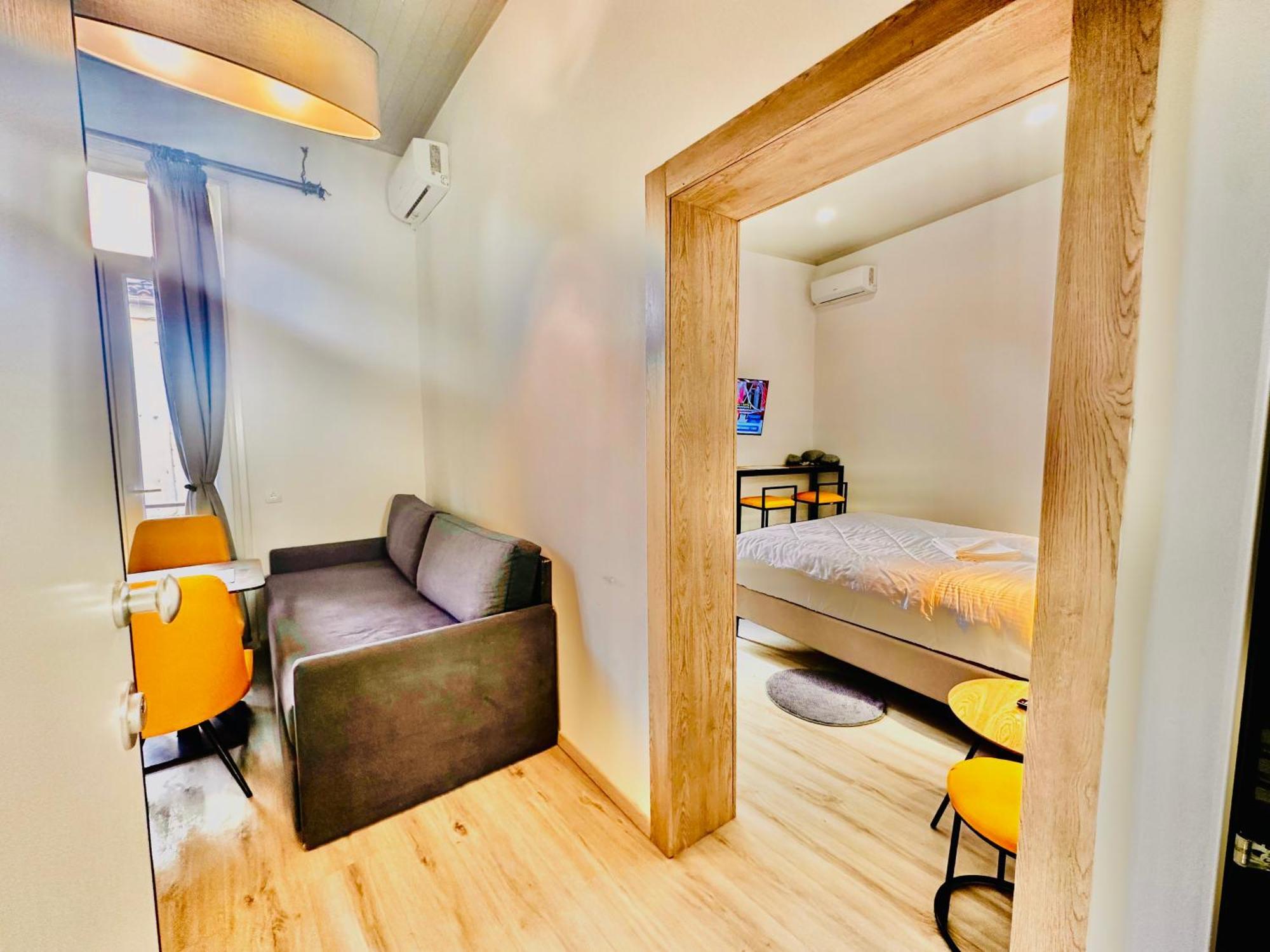 Travelers Luxury Suites, Studios & Apartments Corfu  Exteriör bild